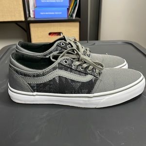 Vans Sneakers
